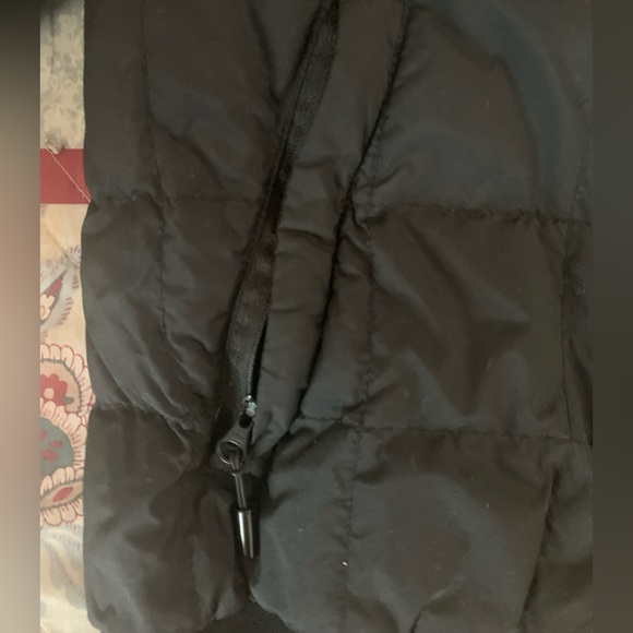 Authentic Canada Goose lightweight jacket. - Picture 4 of 13